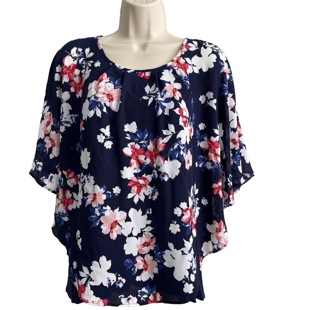 Elle Women Blue Floral Short Sleeve Top M Flowy Feminine Festival Fairy Dainty